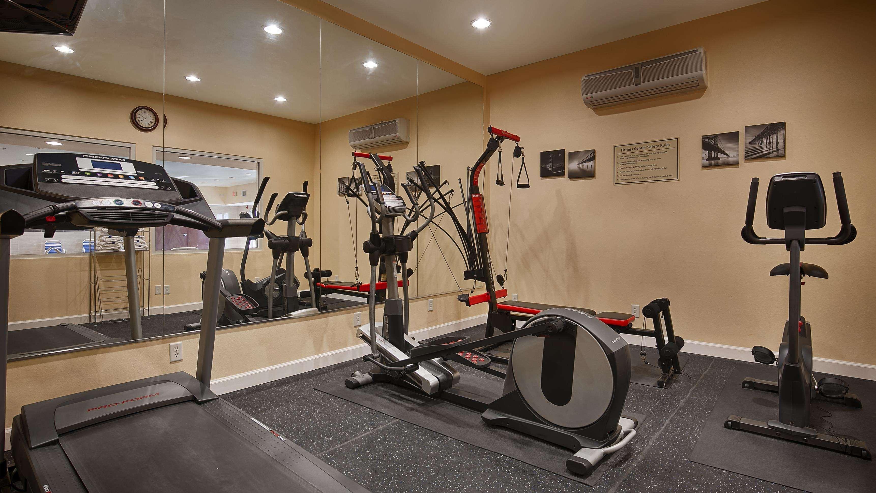 Best Western Plus Manvel Bagian luar foto