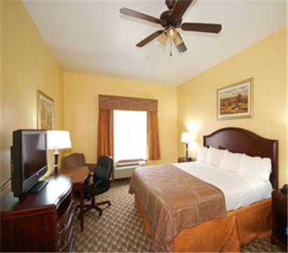 Best Western Plus Manvel Bagian luar foto