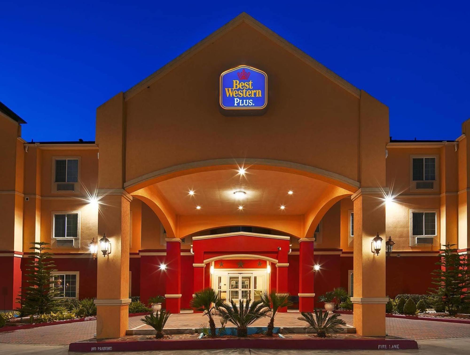 Best Western Plus Manvel Bagian luar foto